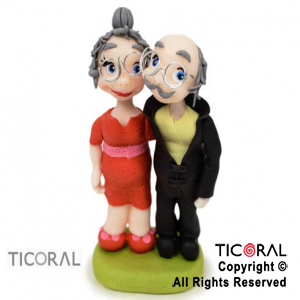 ADORNO PAREJA DE ABUELOS ABRAZADOS A.PORC. FRIA x 1